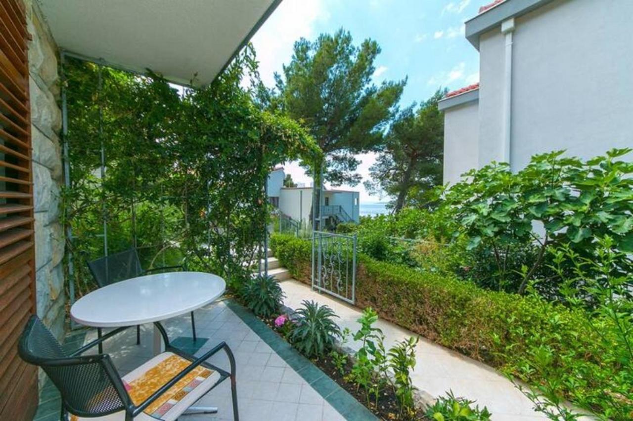 Apartments By The Sea Brela, Makarska - 20778 Exteriör bild