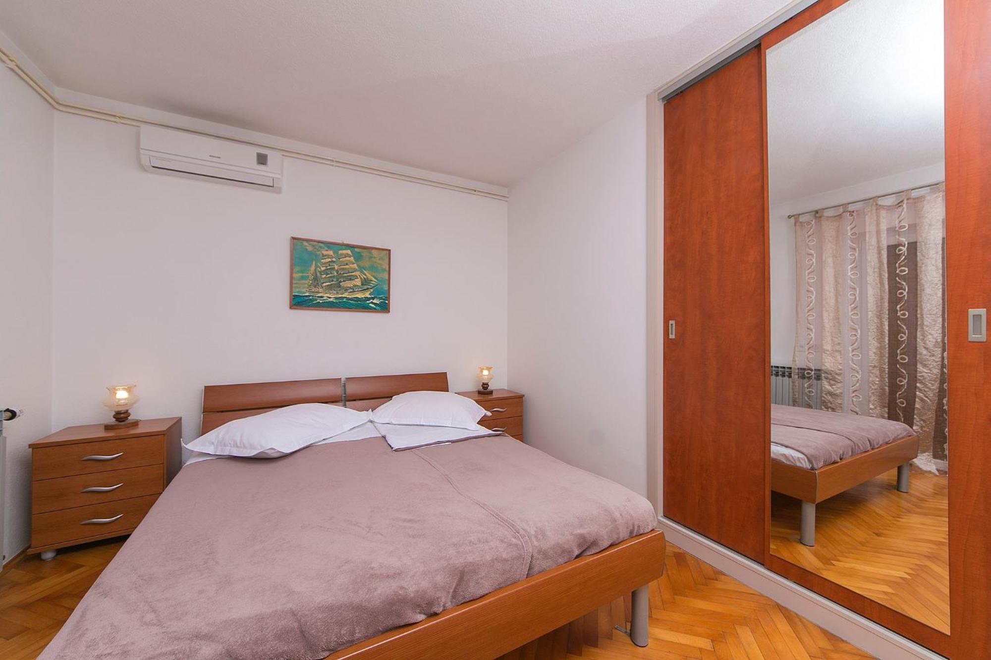 Apartments By The Sea Brela, Makarska - 20778 Rum bild