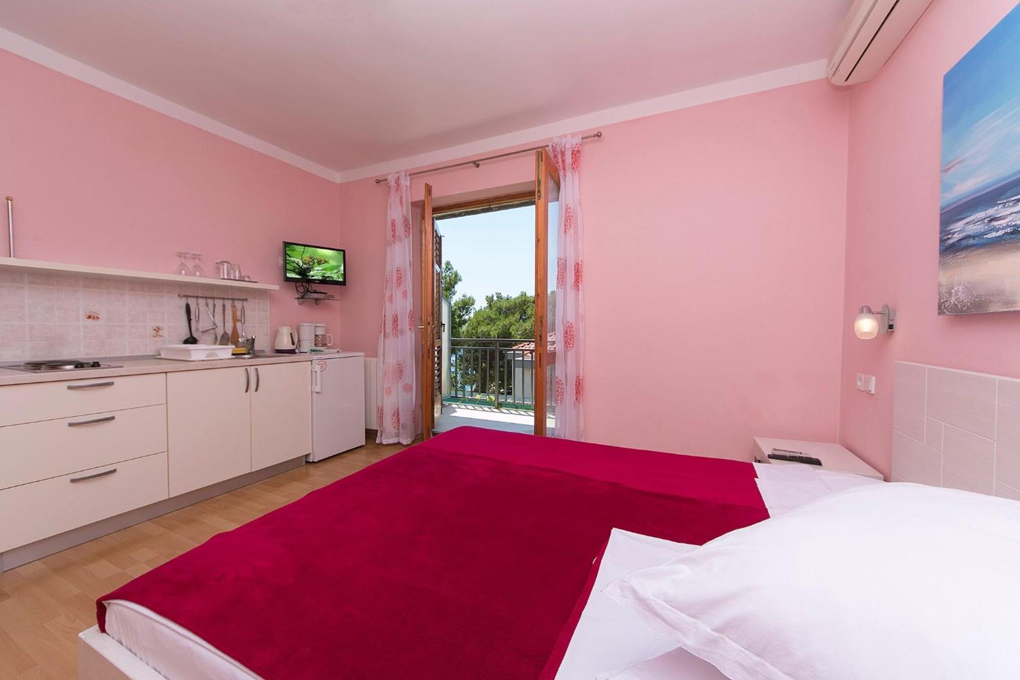 Apartments By The Sea Brela, Makarska - 20778 Rum bild