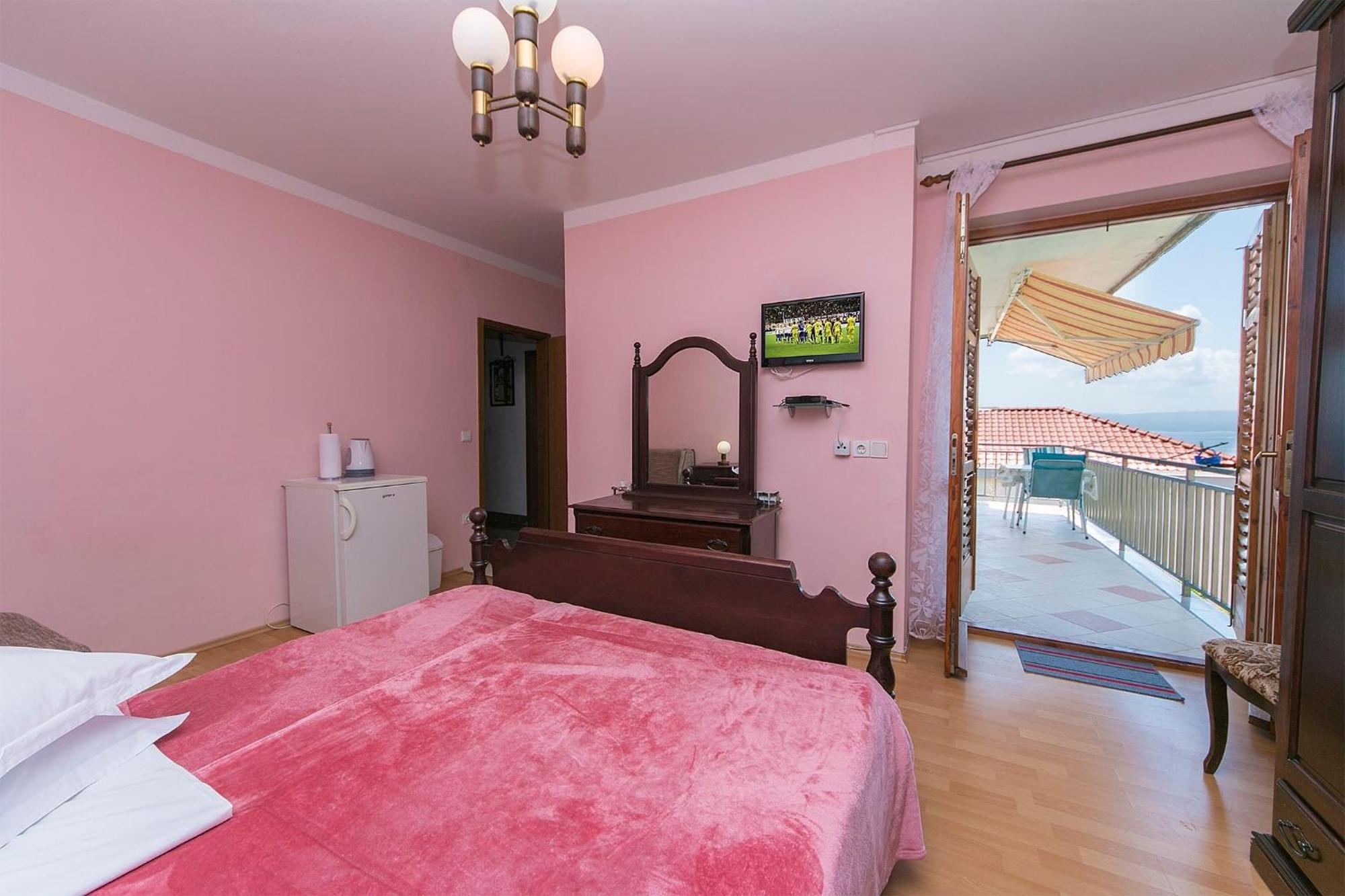 Apartments By The Sea Brela, Makarska - 20778 Rum bild